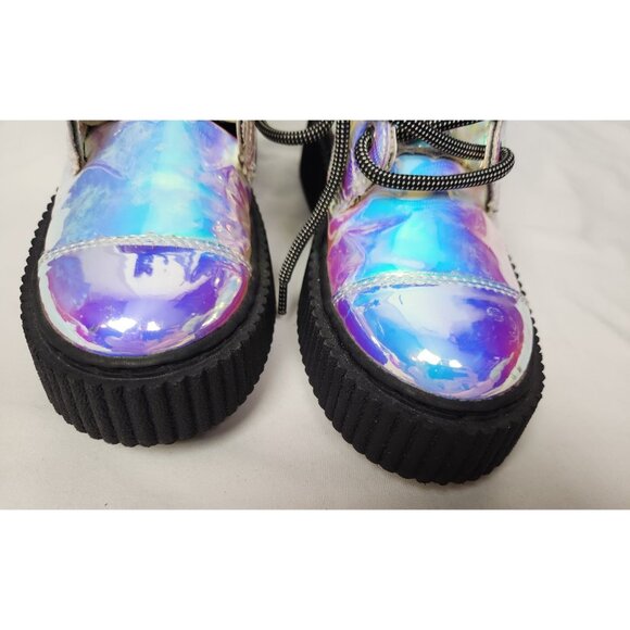 TUK Footwear Women's Sz. 6 Iridescent Mondo Combat Boots NWT - Picture 3 of 9